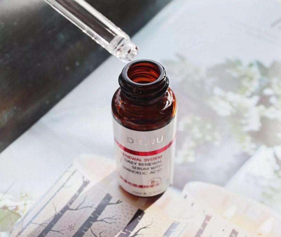 粗糙、闭口、黑头，试过那么多种方法也没卵用?不妨了解一下刷酸?