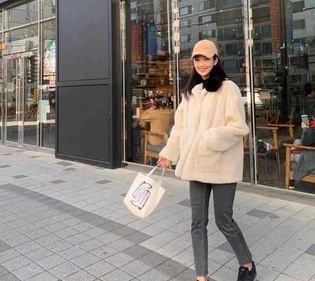 『工装裤』你还在穿阔腿裤?2020这4条裤子才是真流行!