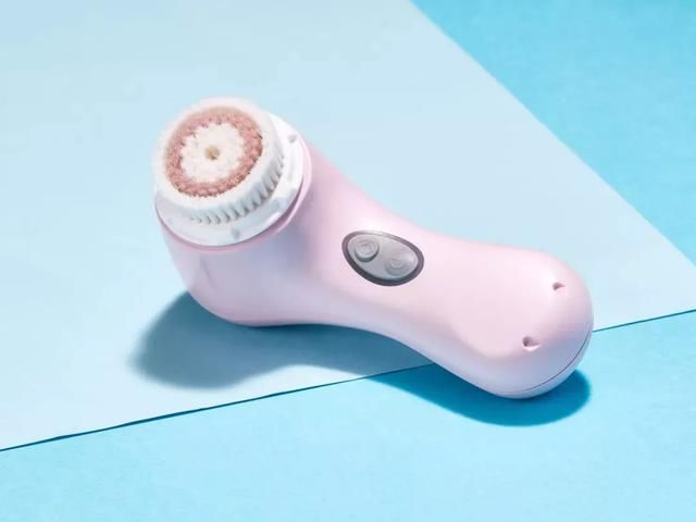 1分钟还你一张干干净净的脸，洁面仪的鼻祖了解一下！