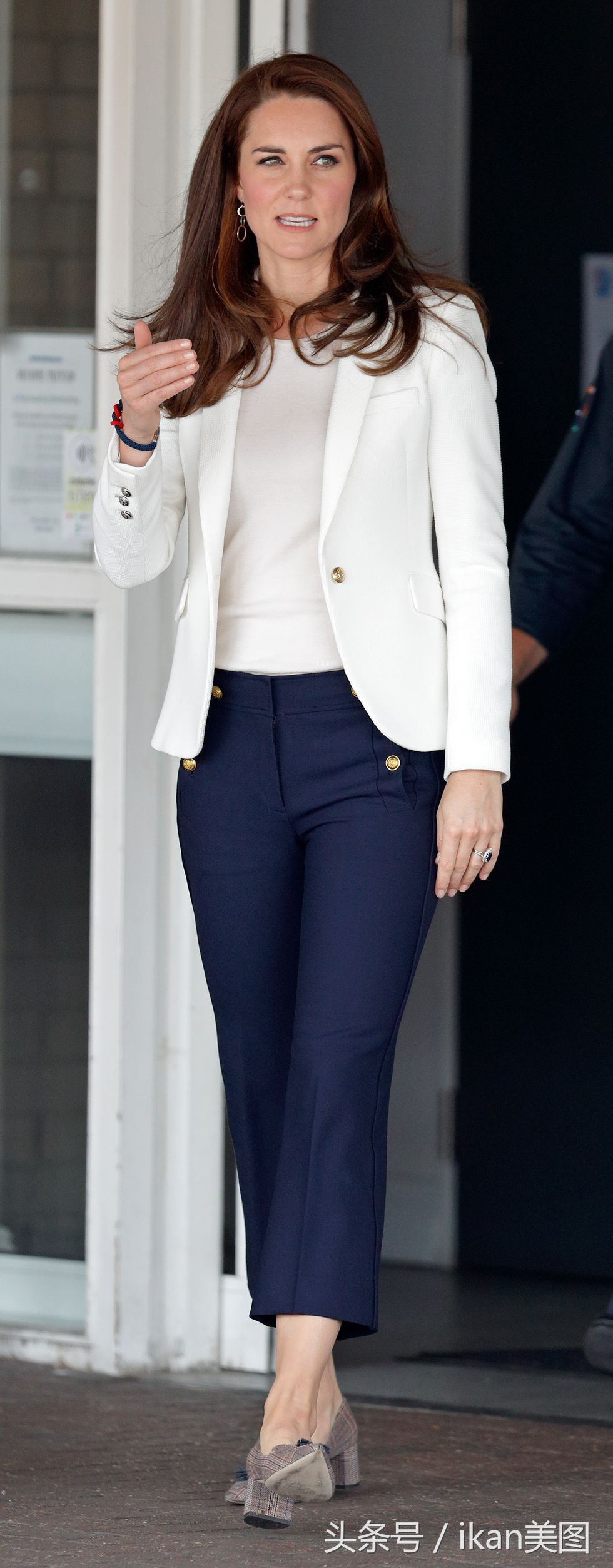 凯特王妃从Zara买的衣服，公爵夫人最喜欢的东西来自大街上的商店