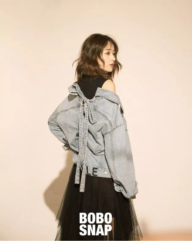 赵丽颖复出了！蚂蚁腰升级力破怀孕传闻！网友却直言土成农村小妹