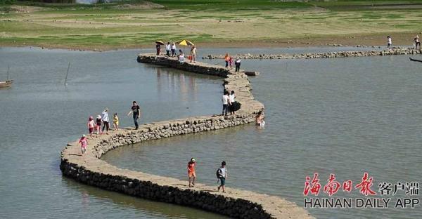 海口古迹“蛇桥”出水露真容