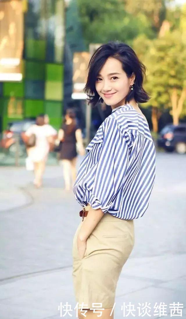 演员请就位主持人柳岩尴尬