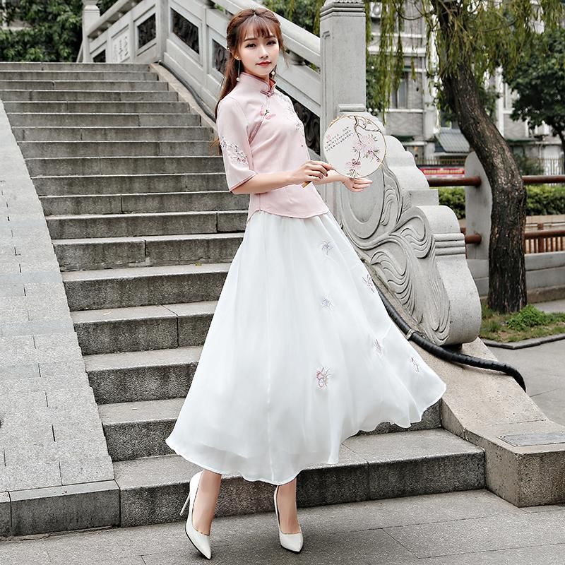 新出的一款“高高裙”,妩媚有女人味,还显腿长,适合小个子MM