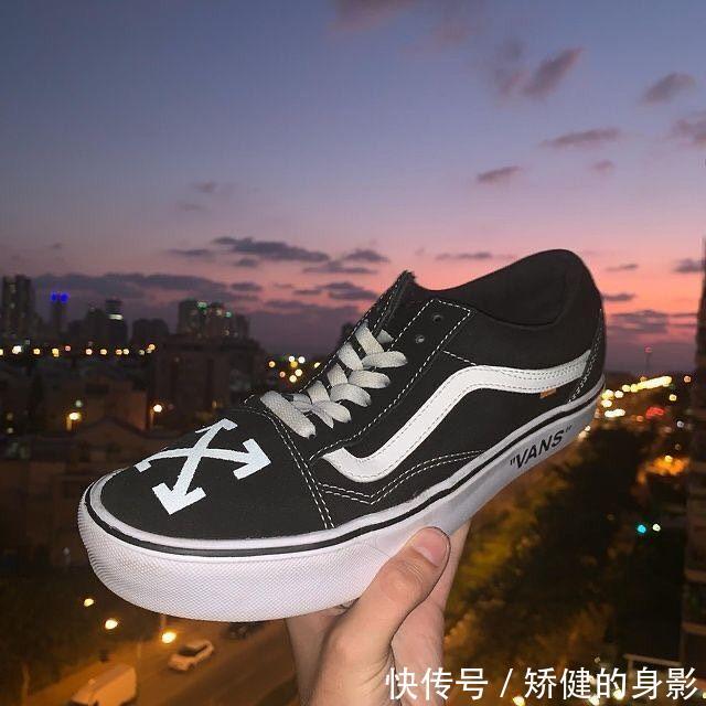 『球鞋』几百块的Nike和Adidas成了垃圾如今潮人的“球鞋思维”真的怪!