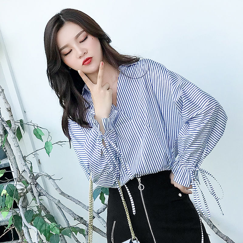 太美了，刚出炉的洋气小衫，搭包臀裙，身姿玲珑美得不像话