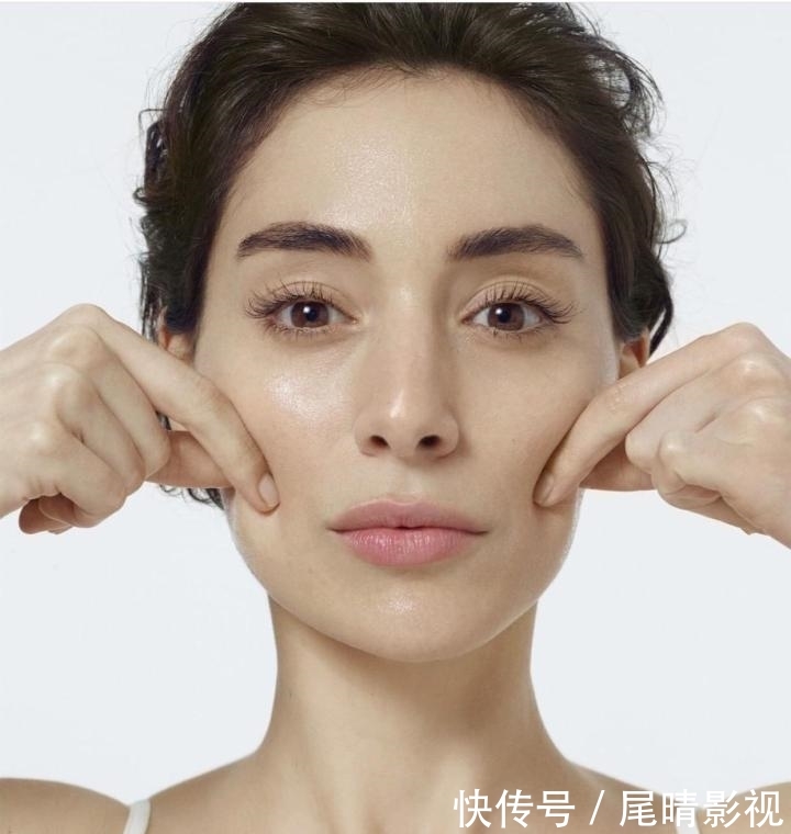 建议40岁以上女性 选护肤品这3点要知道 选对 省钱 皮肤好 女人花资讯网