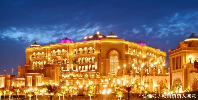 全球“唯一”一座八星级酒店:奢华的大门有四十米高,十分霸气!