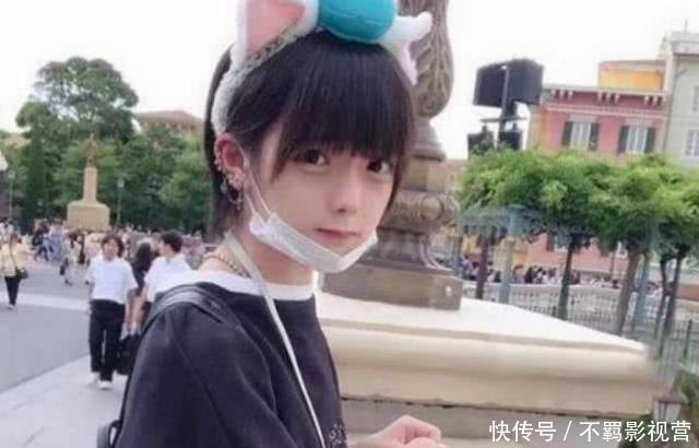  女孩：日本20岁男孩爱上萝莉打扮，把自己当成了女孩，比很多女孩还好看