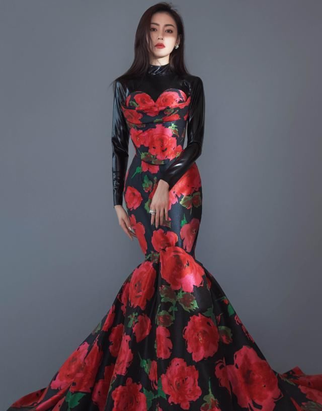  「格子西装」今年春季流行服饰分析,准备买卖衣服都进来