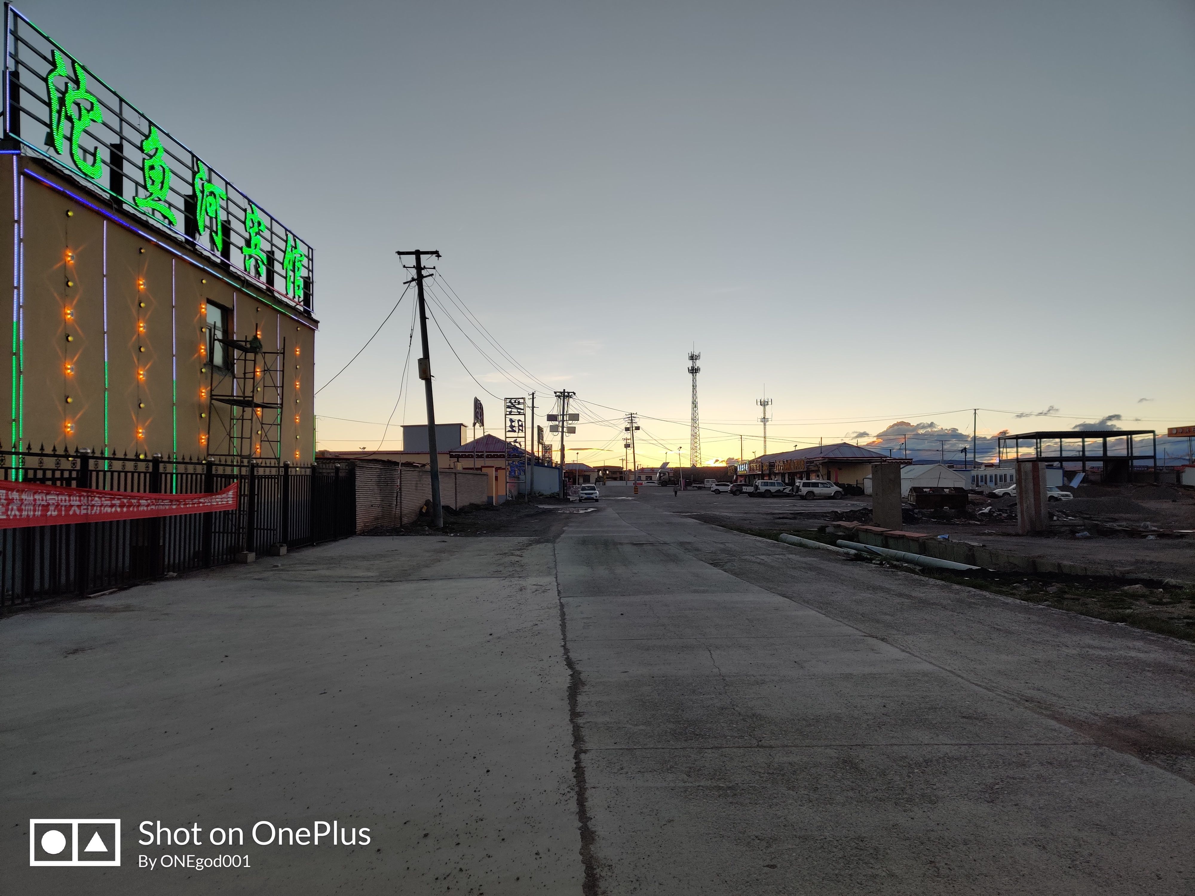 川进青出，十五天三省，318全线，冰川、湖泊、雪山探秘之旅。