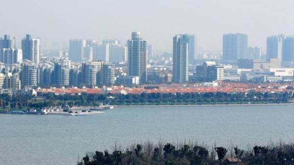 江苏3大中部城市，盐城，扬州，泰州，哪个更具发展潜力？