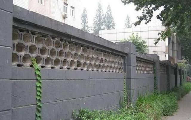  建房@农村建房用什么材料耐久耐用还安全？这个问题不可忽视