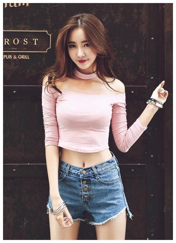 街拍:图1清凉俏丽，图3连衣裙时尚，图7五官精致身材好