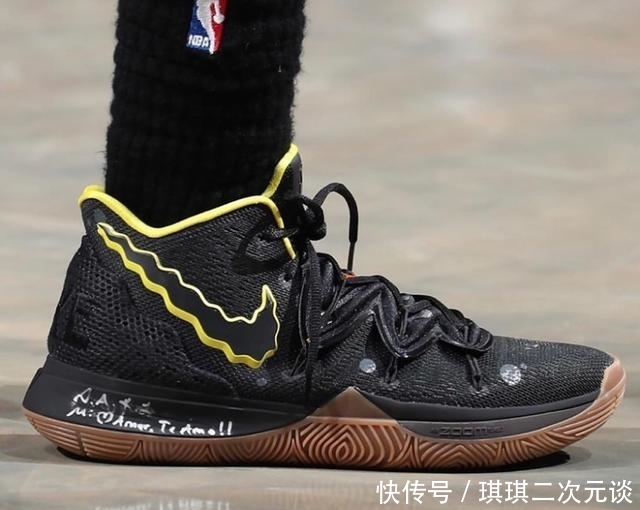  『球员』NBA球员上脚：欧文这赛季穿的球鞋，这些配色很有纪念意义！