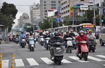 中国人的内需为什么一直不足？钱都到哪里去了？