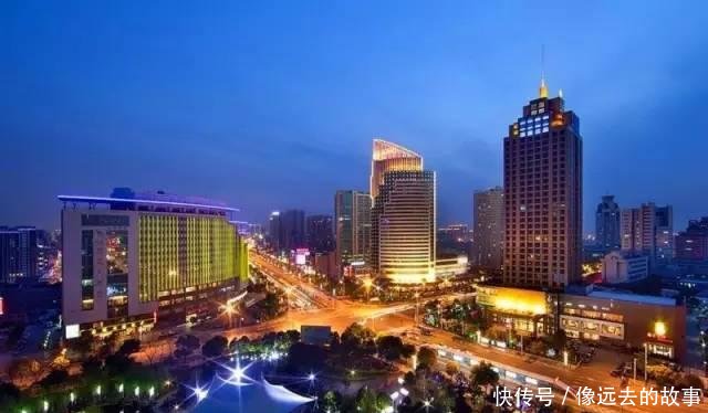 中国最厉害的镇山东112个，河北57个，福建51个，你们省几个