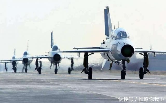 「武器」非洲版“解放军”!三军全是中国造武器,实力已位列地区之最