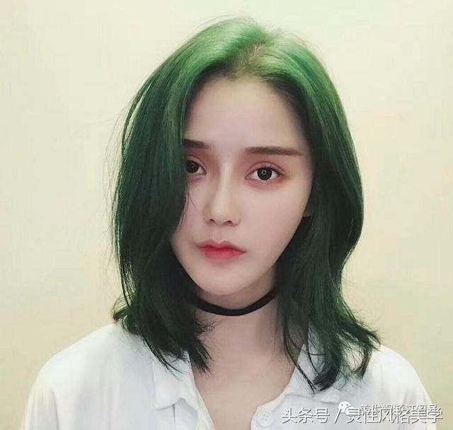 秋天发型这样烫最美，最优雅，最自然，时尚！