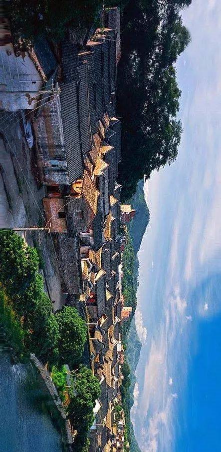 广西有个神奇古村，地理中国曾用古村奇宅形容它，中国最美古村落