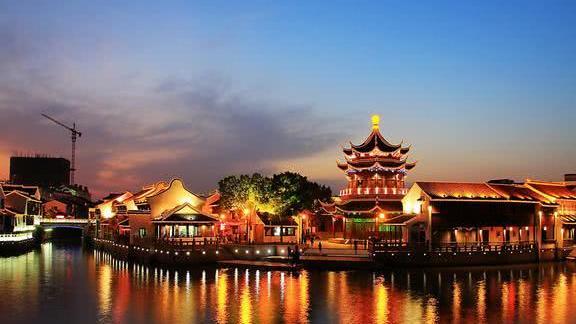 中国最有希望晋级一线的2个城市：1个公认强大，1个却被小看