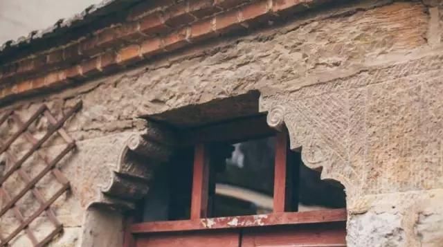  荒废■这家人只花1万，改了套荒废10年的老宅！看完后，我想回农