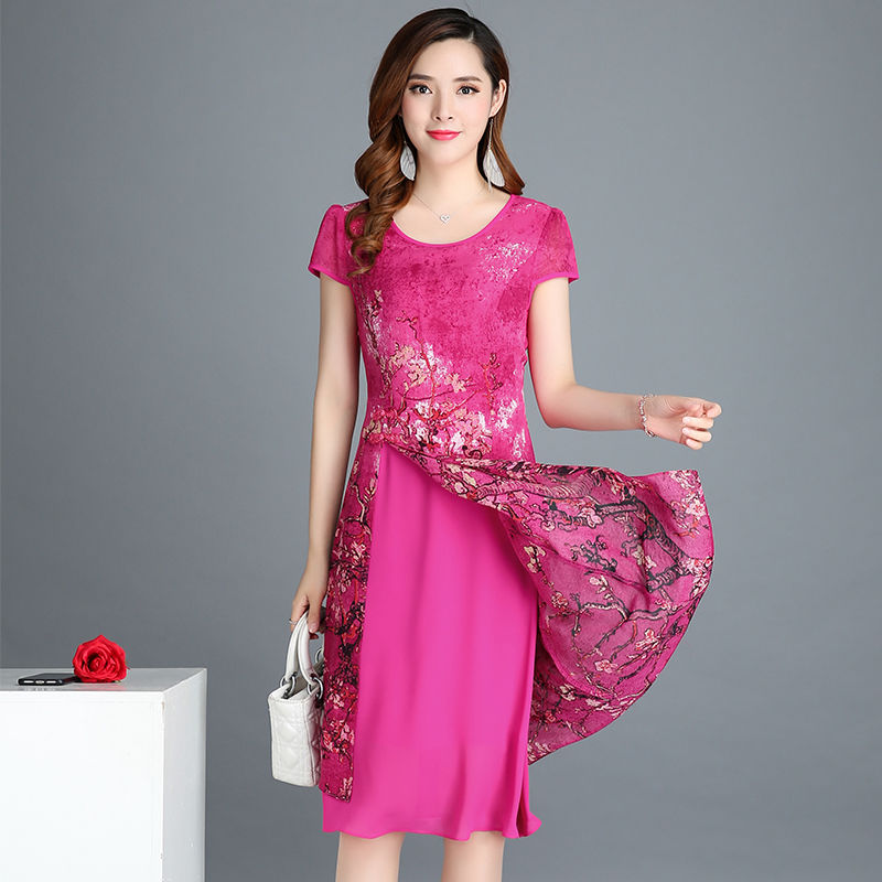 姐姐结婚，妈妈竟然一袭旗袍出场，惊艳了全场~