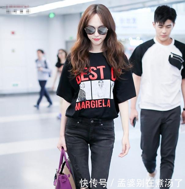 厉害了唐嫣!居然把牛仔裤穿得如此迷人!网友这才是真正的美腿