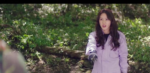 玄彬爱的迫降身份曝光