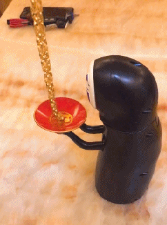「GIF」搞笑GIF:朋友这婚结的,跟闹着玩似的