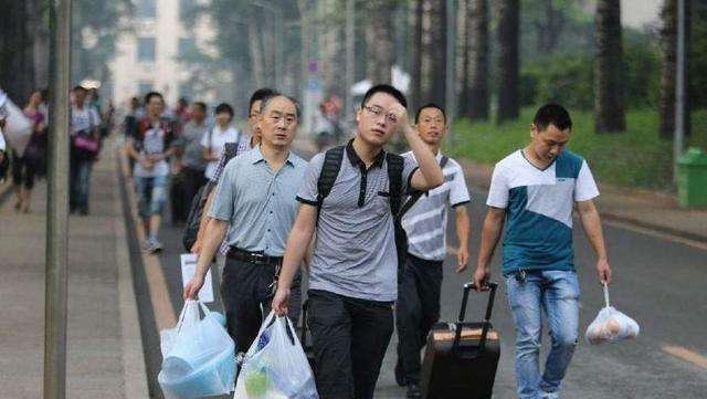 三五年内，城里生活的3类人，八成怕是要回农村了，希望没有你