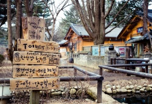 我国赴韩游客大量减少,景区依然垃圾遍地,当地人:日本人扔的