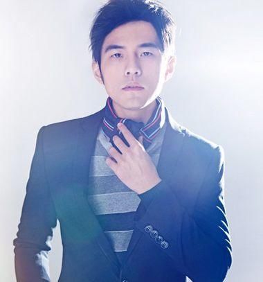 10款中式潮流气质男生短发发型!