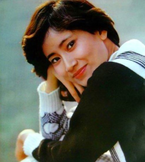 镜头下:80年代老照片 那时候的中国美女出淤泥而不染