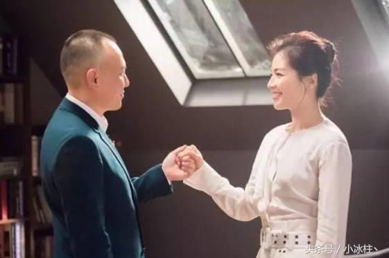 卓伟再次曝光刘涛出轨内幕，网友:到底是感情不和还是寻求新鲜感