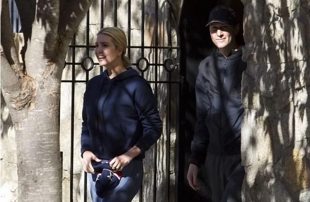 『看起来』伊万卡身材好不是没道理,穿健美裤跟丈夫晨跑,一路打闹像个孩子