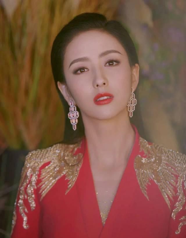  「高度」惊艳中国妆火了！学会这款妆，今年抢先美出新高度！