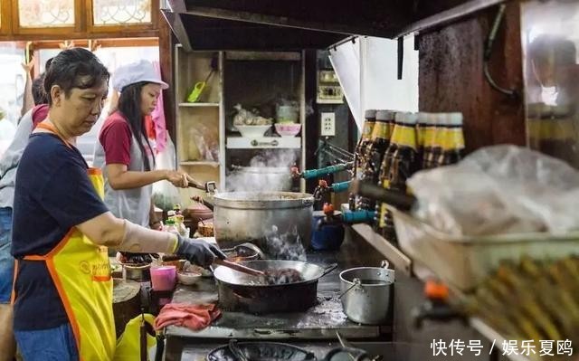 曼谷  老城角落，配套食单