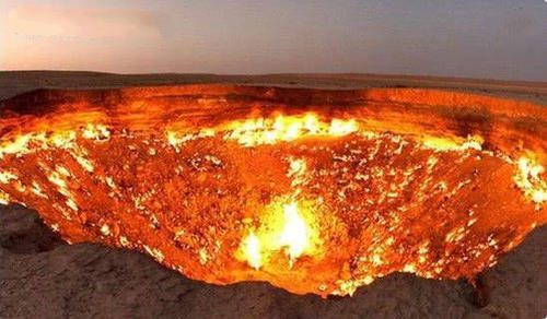 一把火烧了48年，至今还在燃烧，巨大火坑吞掉500亿
