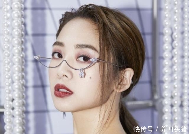  「女人」女人的“唇形”大致分为5种，3种好看，2种丑，能测量一下是什么样的吗？