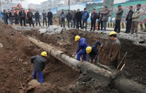  「农民」“天然气”进村，农民不愿装也不愿用？是不好用么？农