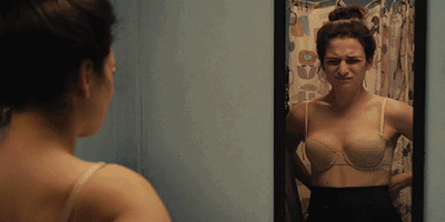 越来越多女明星“真空”出街,内衣真的这么讨厌?