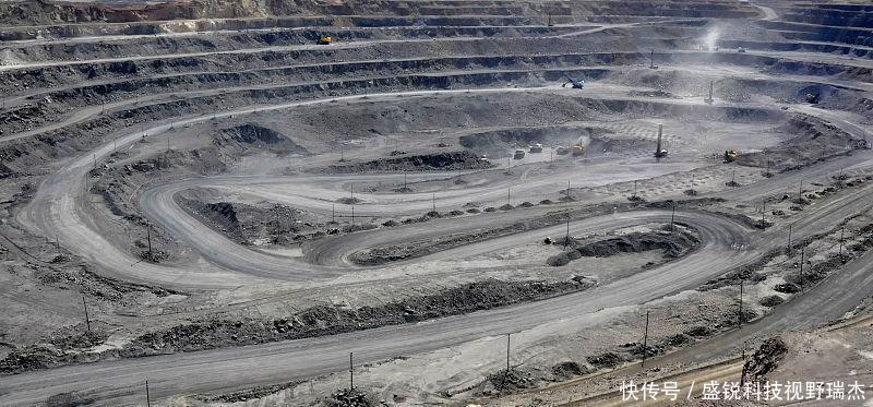  「江西」江西人口最多面积最大的地级市，就是车牌别扭