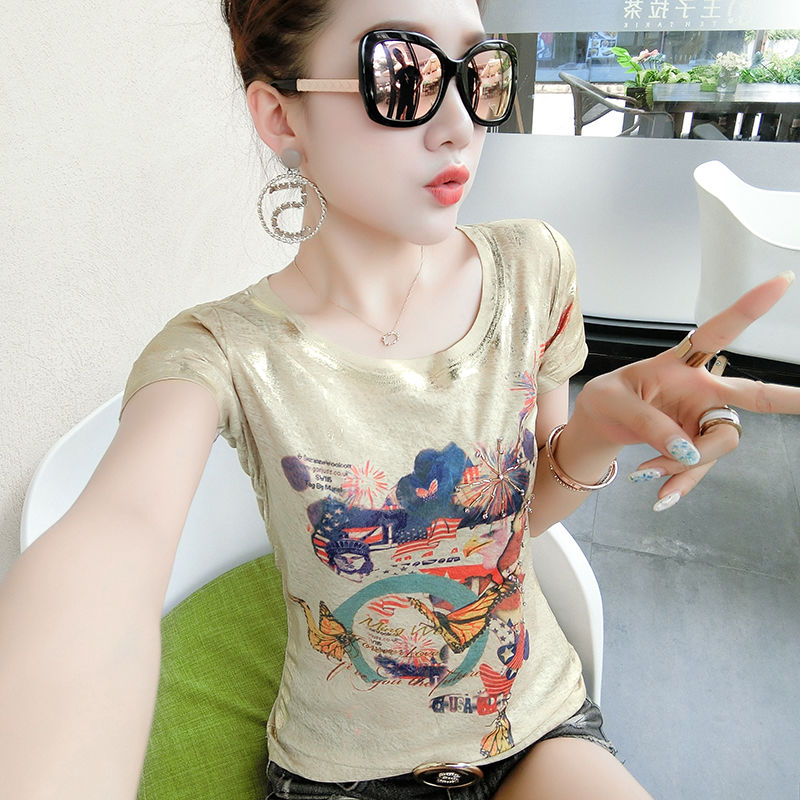 难怪办公室女生都不爱穿丝袜，这么搭配既凉快又惹人眼球，我服了