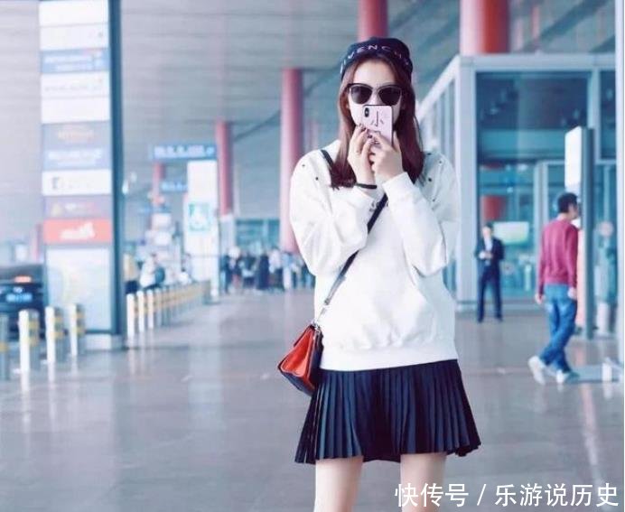 #身装扮之后#卫衣作为时尚单品,穿搭必备,各种风格轻松驾驭