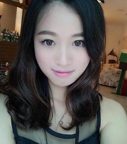 护士长退休前透露，每晚用维生素E加它擦脸，祛斑不比激光差