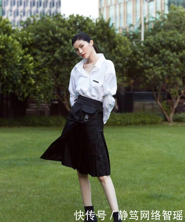  就要：今年就要穿好这几件衬衫，让你时髦温婉又有女人味