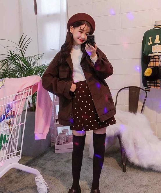  少女：少女的梦幻甜系风格！无论是浅色系还是深色系都让人上头，太美了