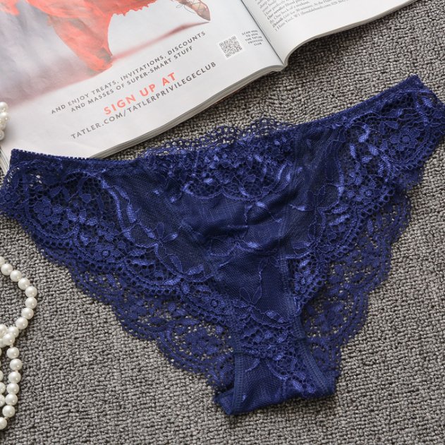 会装备自己的女人，一般有这样的蕾丝三角裤，真是让人大开眼界