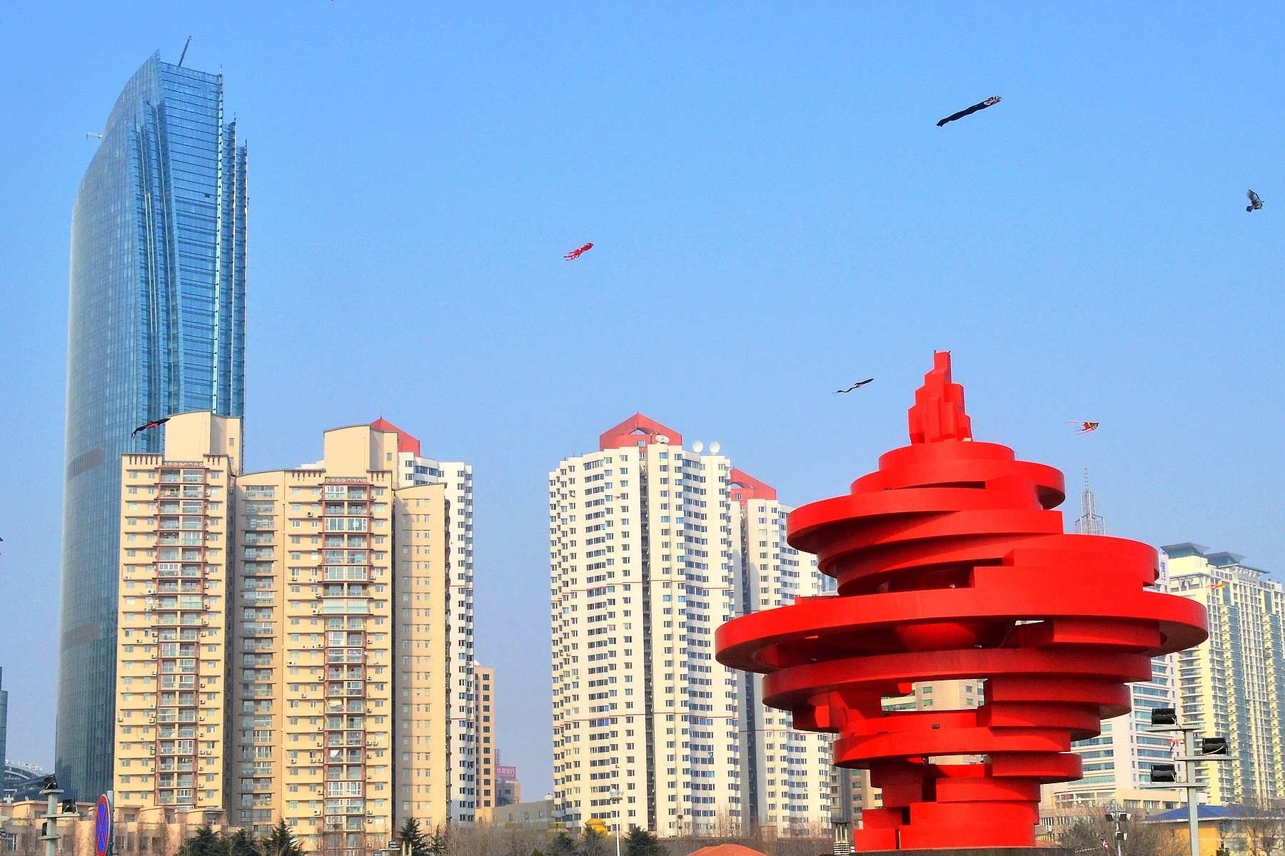  【我国】我国最有资格成下一个深圳的2个城市，一个是青岛，一个